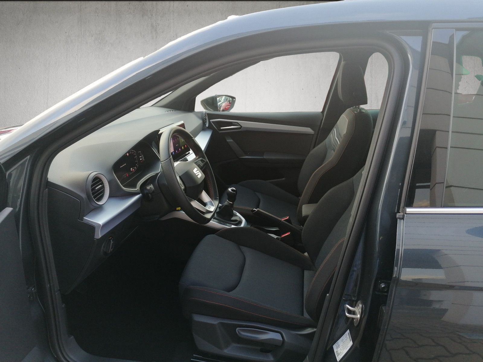 Fahrzeugabbildung SEAT Arona 1.0 TSI FR XL NAVI VC LED ACC KAMERA