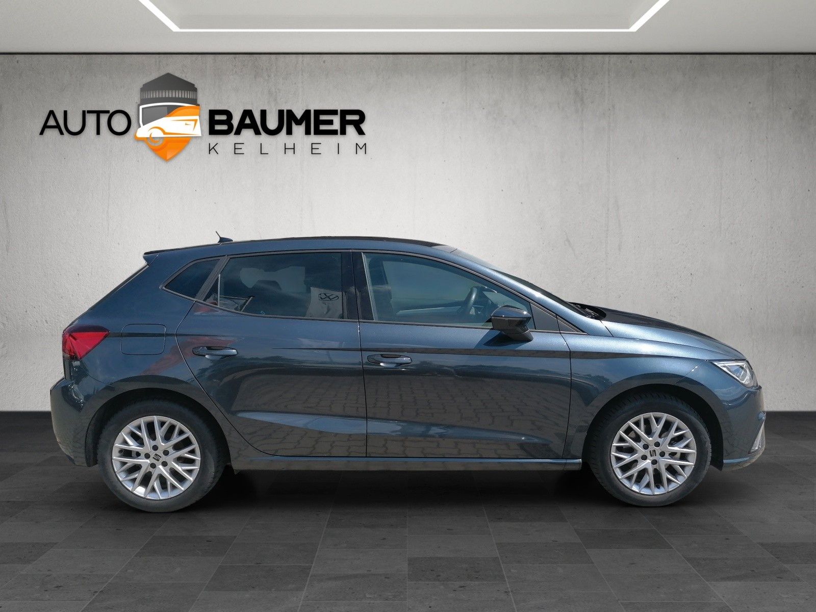 Fahrzeugabbildung SEAT Ibiza 1.0 TSI FR FAPXL VC KAM LED NAVI