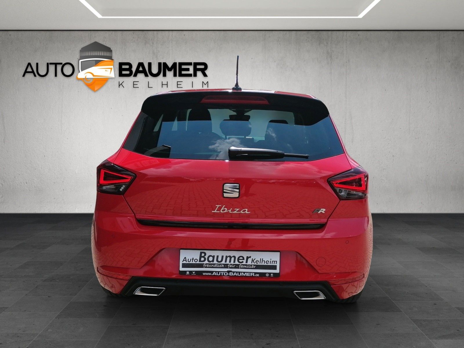 Fahrzeugabbildung SEAT Ibiza FR 1.0 TSI Pro Black Edition 18" NAVI VC