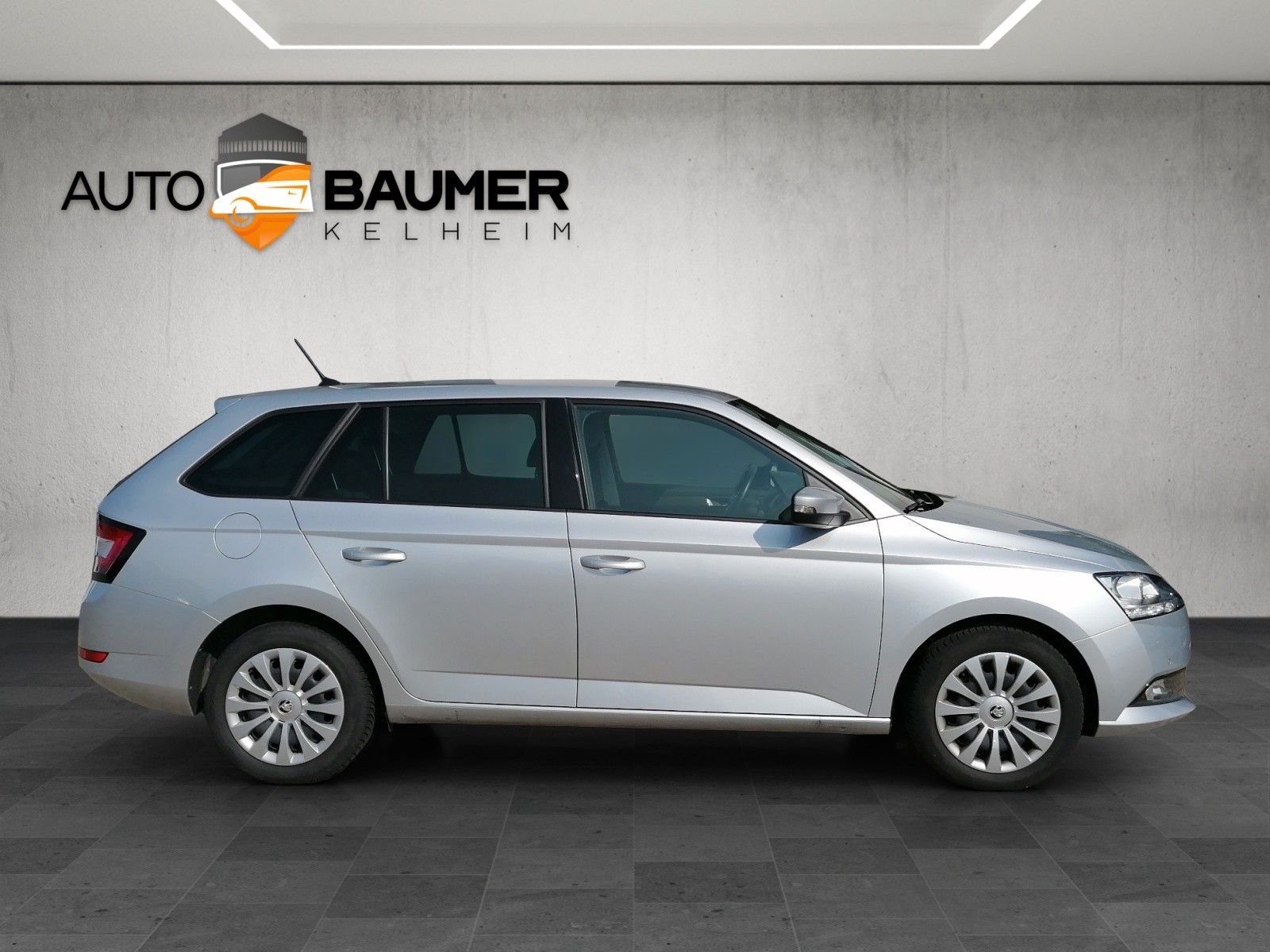 Fahrzeugabbildung SKODA Fabia Combi 1.0 TSI Ambition AMUNDS BLIND SP PDC