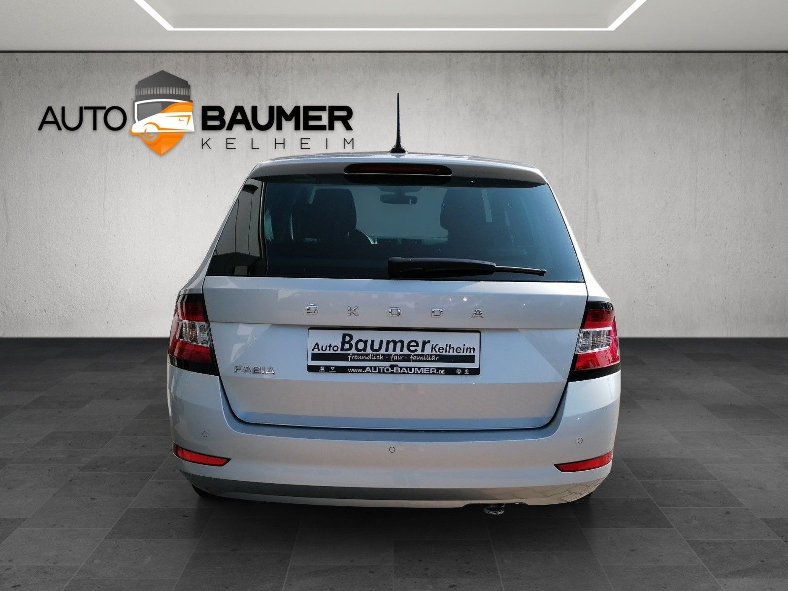 Fahrzeugabbildung SKODA Fabia Combi 1.0 TSI Ambition AMUNDS BLIND SP PDC