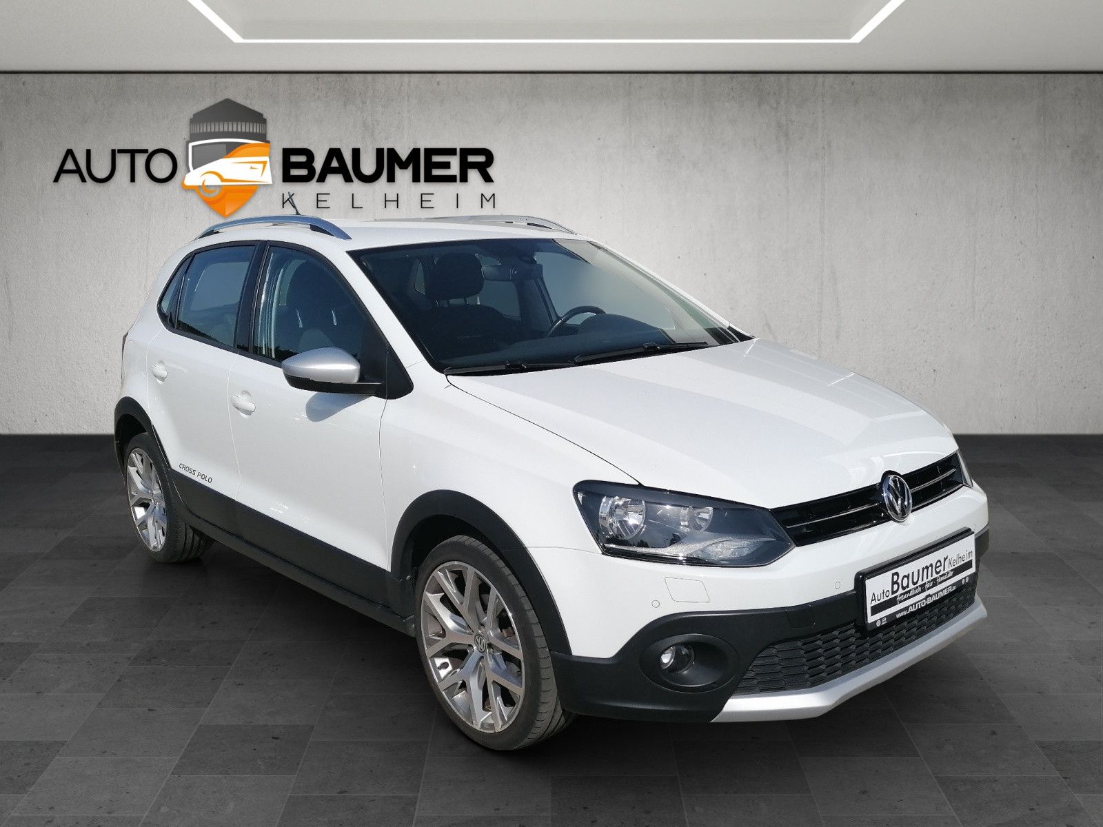 Fahrzeugabbildung Volkswagen Polo V CrossPolo 1.2 TSI PDC SHZ Komfort Paket