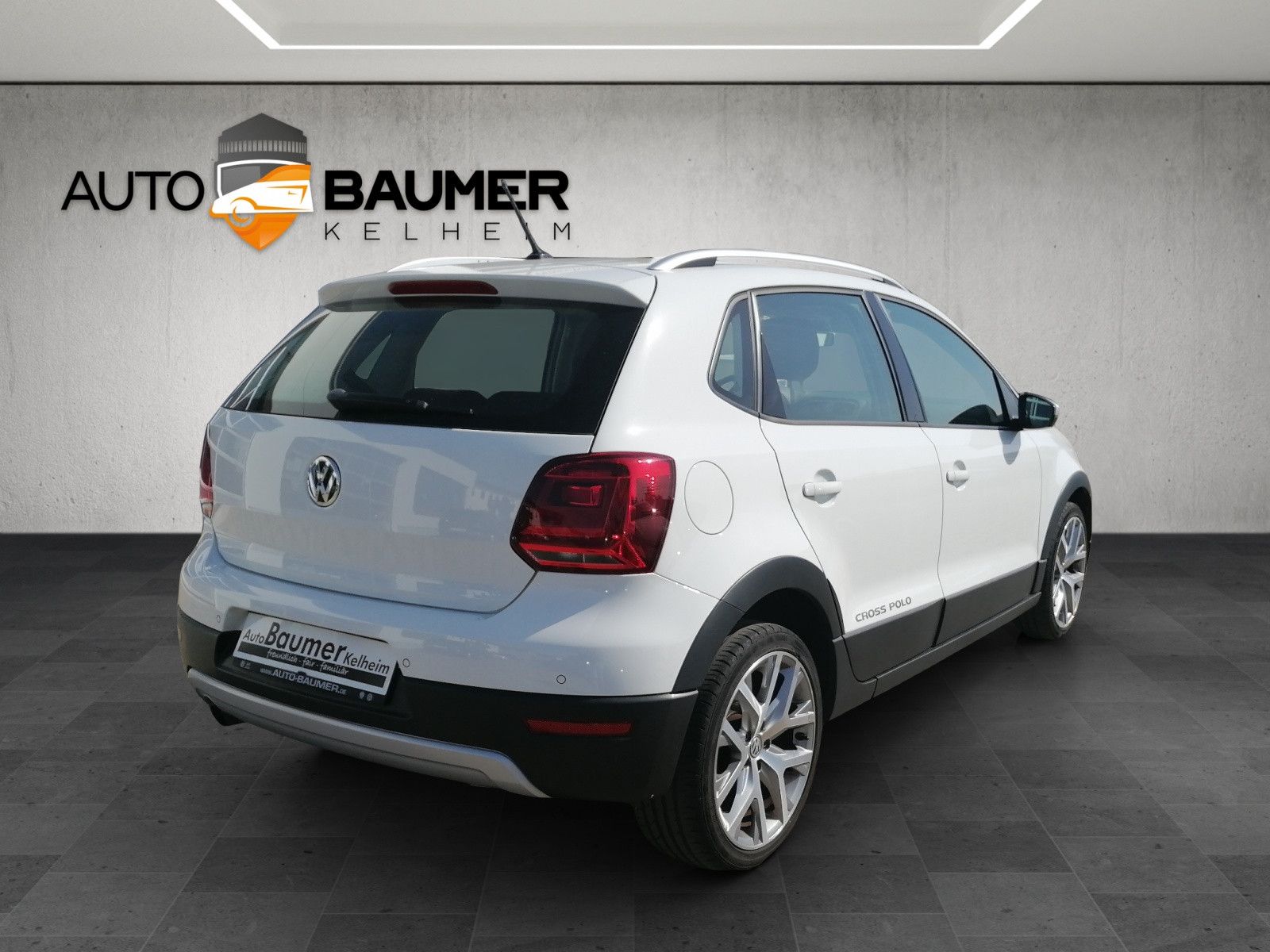 Fahrzeugabbildung Volkswagen Polo V CrossPolo 1.2 TSI PDC SHZ Komfort Paket