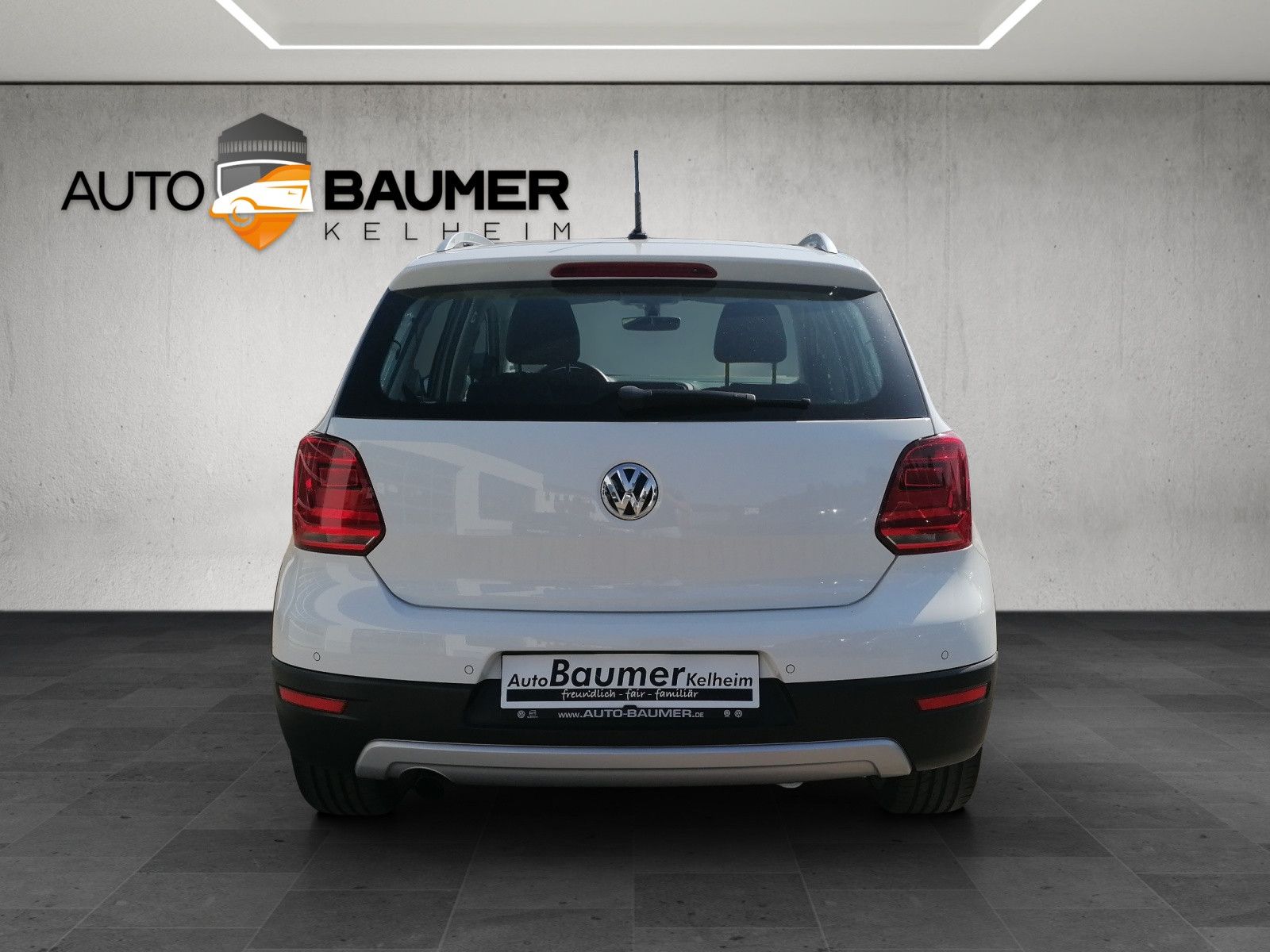 Fahrzeugabbildung Volkswagen Polo V CrossPolo 1.2 TSI PDC SHZ Komfort Paket