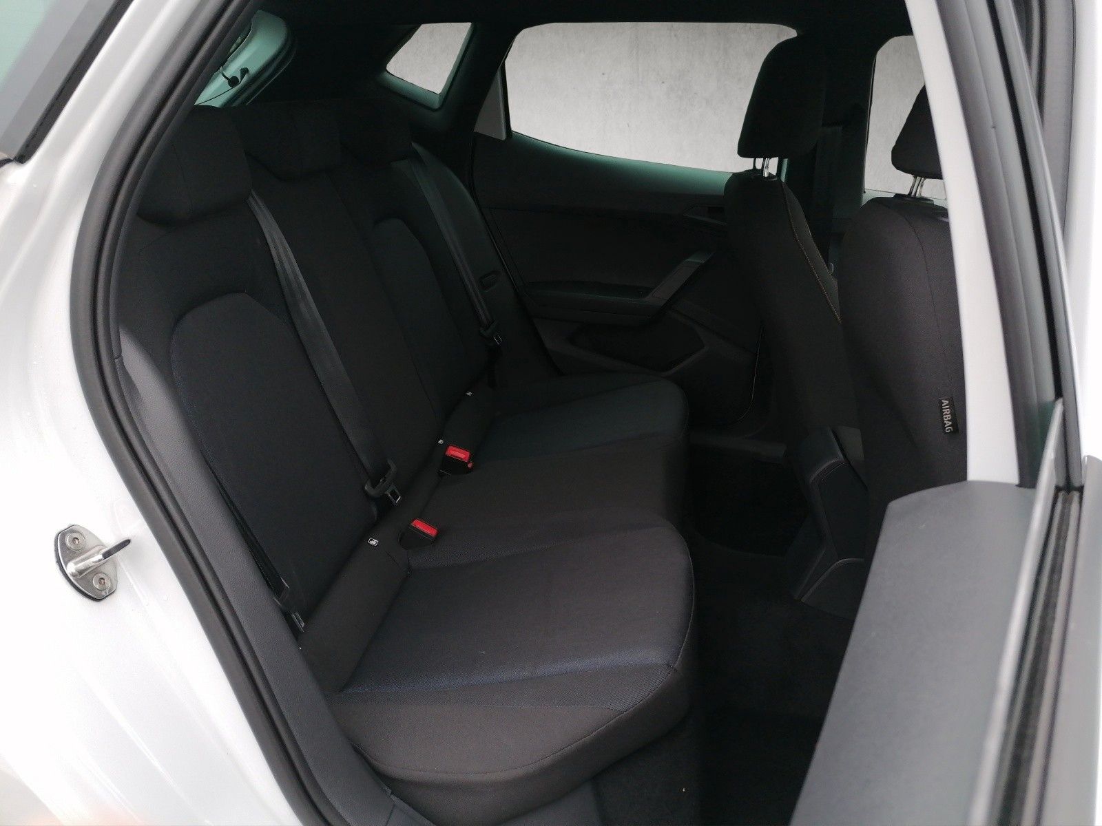 Fahrzeugabbildung SEAT Ibiza 1.0 TSI FR DSG XL VC NAVI LED KAM