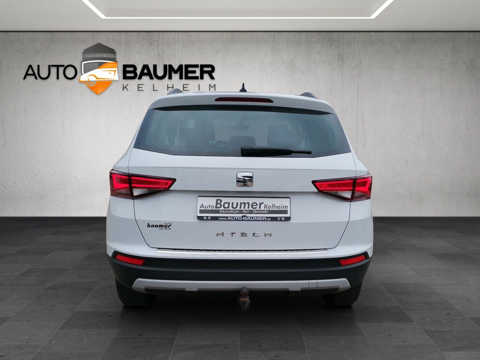 Fahrzeugabbildung SEAT Ateca 1.5 TSI Style DSG AHK FAP5 el.HK VC