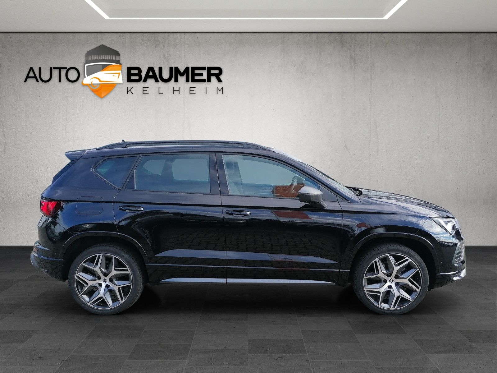 Fahrzeugabbildung SEAT Ateca 2.0 TDI FR DSG AHK XL DCC el.HK 19"