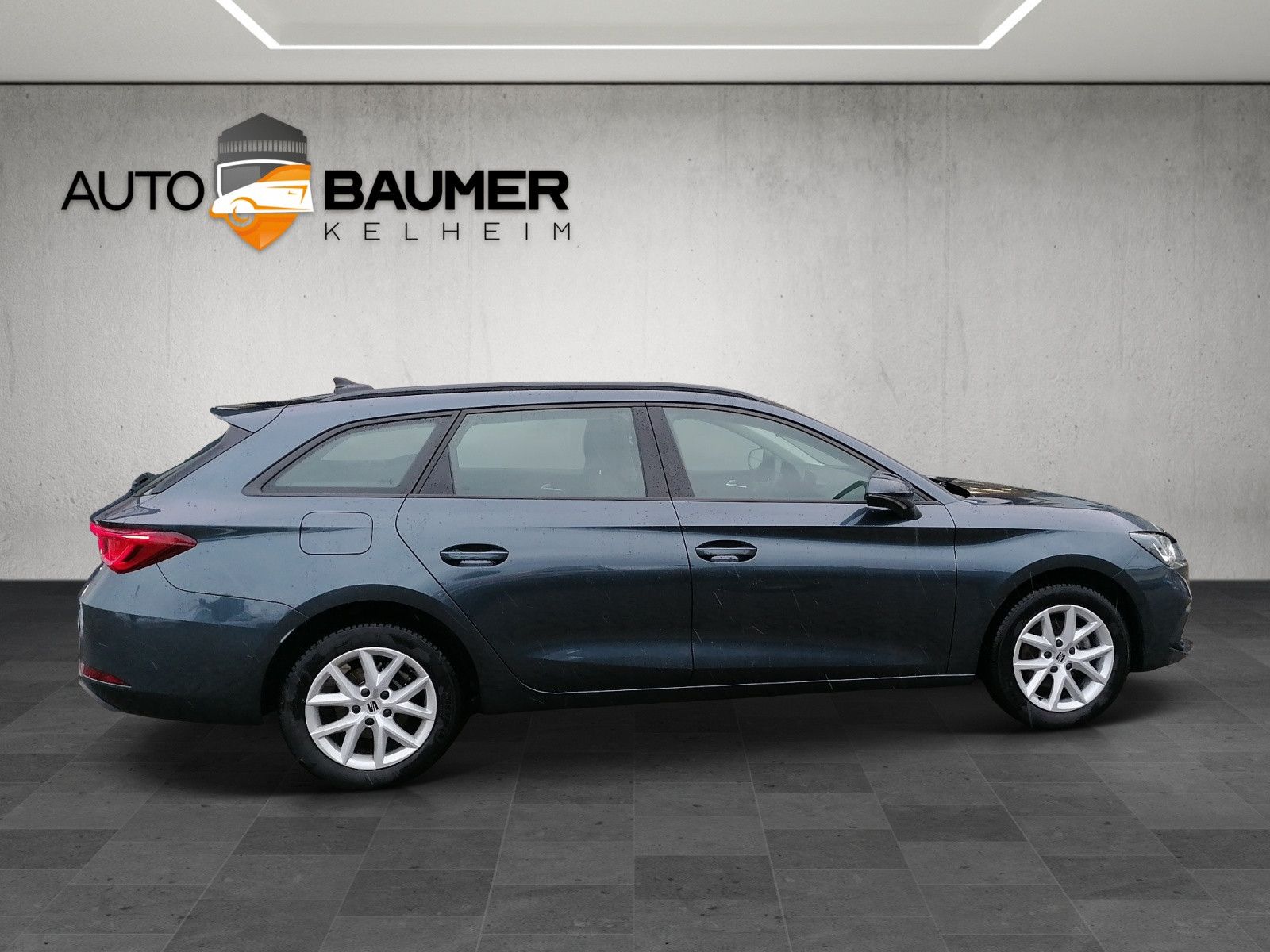 Fahrzeugabbildung SEAT Leon Sportstourer 1.5 TSI Style NAVI KAM VC