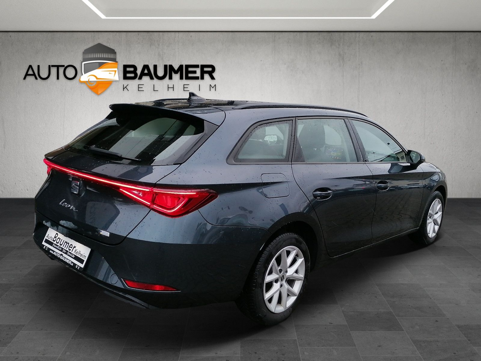 Fahrzeugabbildung SEAT Leon Sportstourer 1.5 TSI Style NAVI KAM VC