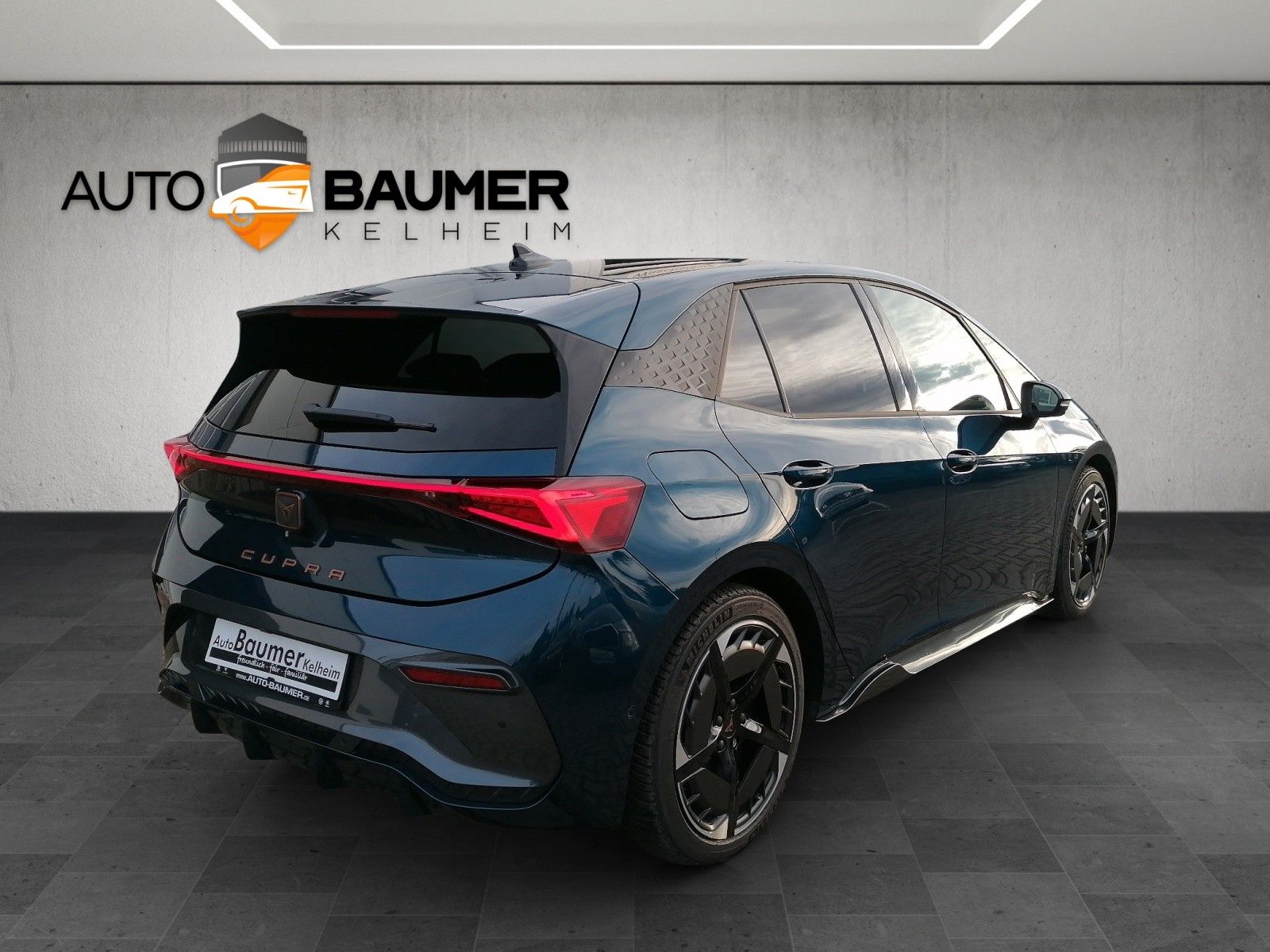 Fahrzeugabbildung CUPRA Born 231 PS Edition Dynamic 77kWh DCC SENNHEISER