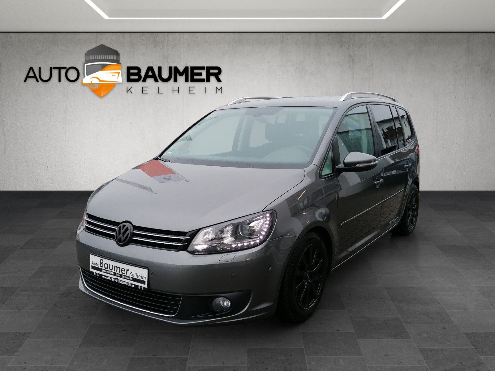 Volkswagen Touran 1.4 TSI Cup AHK NAVI BI XENON PDC