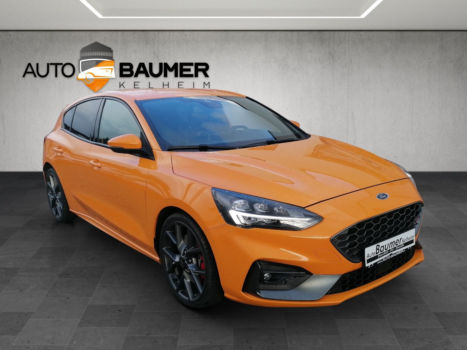 Fahrzeugabbildung Ford Focus 2.3 ST Performance B&O Recaro ACC